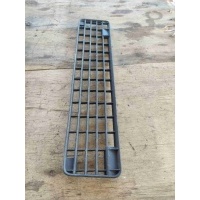 Заглушка (решетка) в бампер Renault Midlum 2002 5010468538
