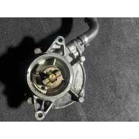 Насос вакуумный Audi A6 C6(2004-2011) 2008 057145100l