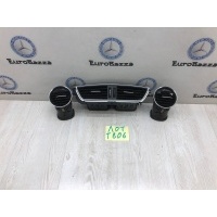 Дефлектор обдува салона Mercedes W204 Mercedes W204 C 2007-2014 A2048306054