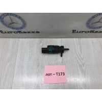 Моторчик омывателя лобового стекла Mercedes W203 Mercedes W203 C 2000-2007 A2218690121