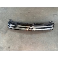 Mitsubishi outlander iii решетка радиатора радиатора 7450a643