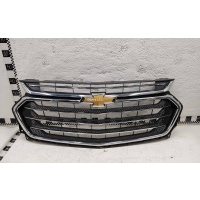 Решетка радиатора Chevrolet Traverse 2