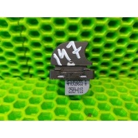 Кнопка стеклоподъемника Audi Q7 4LB, 4L 2009 4f0959855a