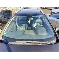 Peugeot 407 sw 04 - 10 стекло переднее передняя стекло