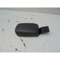 Подлокотник volvo v40