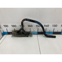 Петля крышки багажника Toyota Camry V40 (2006 - 2011) 6451006030