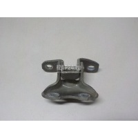 Петля двери передней правой нижняя Toyota Land Cruiser (200) 2008 687300D071