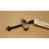 Ограничитель двери Toyota Land Cruiser (200) 2008 6864060100