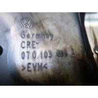 Крышка головки блока (клапанная) VAG Touareg (2002 - 2010) 070103469A