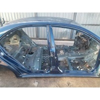 Порог правая отправка центральная toyota avensis t25 седан 8p4