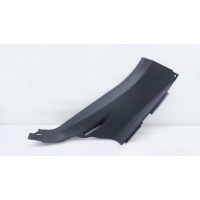 Обшивка салона Volkswagen Touareg CR 2019 7608677664PK, 760867766