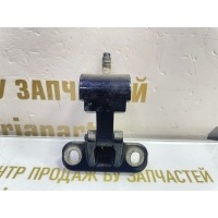 Петля крышки багажника Volkswagen Touareg 3 CR7 до рестайлинг 2020 8V3827299C