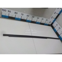 Накладка стекла заднего правого Mitsubishi Carisma (DA) (1999 - 2003) MR100786