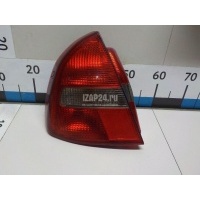 Фонарь задний наружный левый Mitsubishi Carisma (DA) (1999 - 2003) MR485469