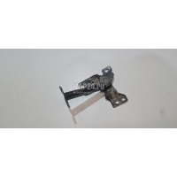 Кронштейн замка капота Mazda Mazda 3 (BK) (2002 - 2009) BP4K5215YA