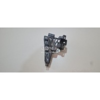 Кронштейн переднего бампера левый Mazda Mazda 3 (BK) (2002 - 2009) BR5V502B1