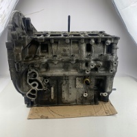 Blok двигателя форд kuga mondeo 1.5 1.6 tdci ehdi citroen e - hdi peugeot 8v