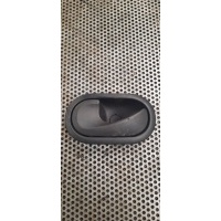 Ручка внутренняя 21030310579 renault master iii