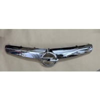 Хромированная решетка радиатора 13238421 opel insignia а