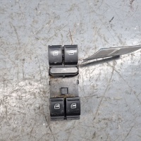 Блок управления стеклоподъемниками Skoda Roomster 1 restailing 2011 1Z0959858B