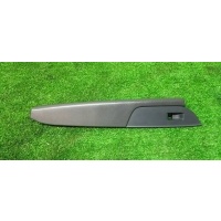подлокотник VW Touareg 2010-2014 2014 7P1868170A