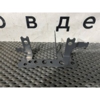 крепление проводки Volvo FH4 21220540