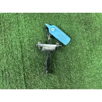 ограничитель открывания двери передней правой Toyota Yaris Verso NCP20 2000 6861052010