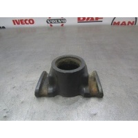 Кронштейн отбойника передней рессоры Mercedes Actros, Axor Mercedes-Benz 9413310926 9413310926