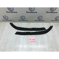 Пыльник передней двери Mercedes W203 Mercedes W203 C 2000-2007 A2037271730