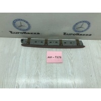 Фонарь задний центральный Mercedes W203 Mercedes W203 C 2000-2007 A2038200156