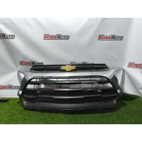 Решетка радиатора Chevrolet TrailBlazer 42752116