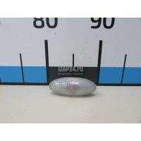 Повторитель на крыло белый Toyota Yaris (2005 - 2011) 8173002080