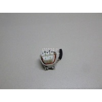 Разъем Toyota RAV 4 (2006 - 2013) 9098011077