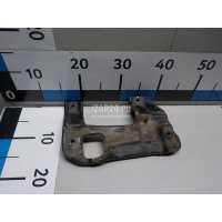 Кронштейн переднего бампера правый Mitsubishi Pajero/Montero IV (V8, V9) (2007 - 2021) 6400A590