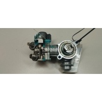 Насос (ТНВД) бензиновый Mercedes Benz W204 (2007 - 2015) 2710702201