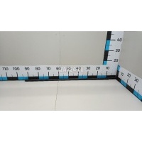 Накладка стекла переднего правого Nissan Qashqai (J10) (2006 - 2014) 80820JD00A