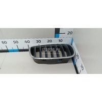 Решетка радиатора правая BMW X5 E70 (2007 - 2013) 51137185224