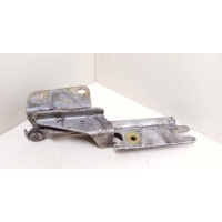 Петля капота правая Mazda 626 GE 1995