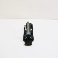 Mercedes - benz мл w163 фронт left torsion бар bearing a1633200073