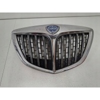 Lancia дельта 3 iii решетка радиатора передняя переднее хромированная 735485930
