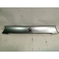 Накладка крышки багажника PEUGEOT 4007 1 2008-2013 5817A064
