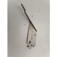 кронштейн звукового сигнала VOLKSWAGEN Touareg 2010-2018 7P6951182B