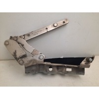петля капота MERCEDES-BENZ C-class W203 2000-2008 A2038800328