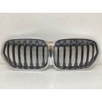 решетка радиатора BMW X1 F48 2018- 51138493451