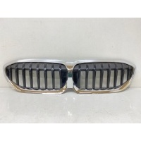 решетка радиатора BMW 3er G20 2018- 51137449428