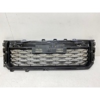 решетка в бампер Mitsubishi L200 2018- 6402A515