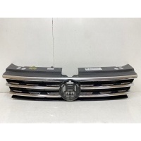 решетка радиатора VOLKSWAGEN Tiguan 2 2016-2020 5NA853653