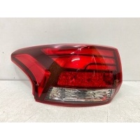фонарь MITSUBISHI OUTLANDER 3 2015- 8330a997