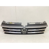 решетка радиатора VOLKSWAGEN Tiguan 2 2016- 5na853653