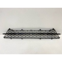 решетка в бампер LADA VESTA 1 2015- 8450006674